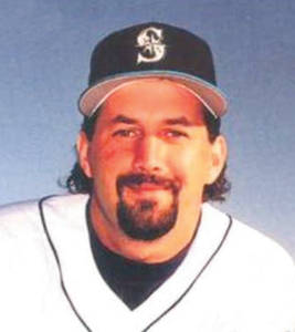 BOB  WELLS